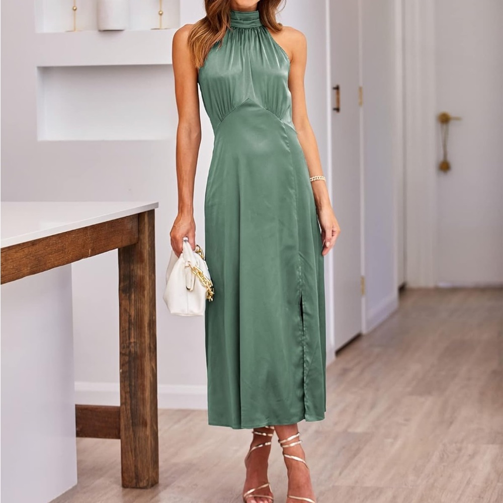 Elegant Sleeveless Halter Neck Dress Size XL